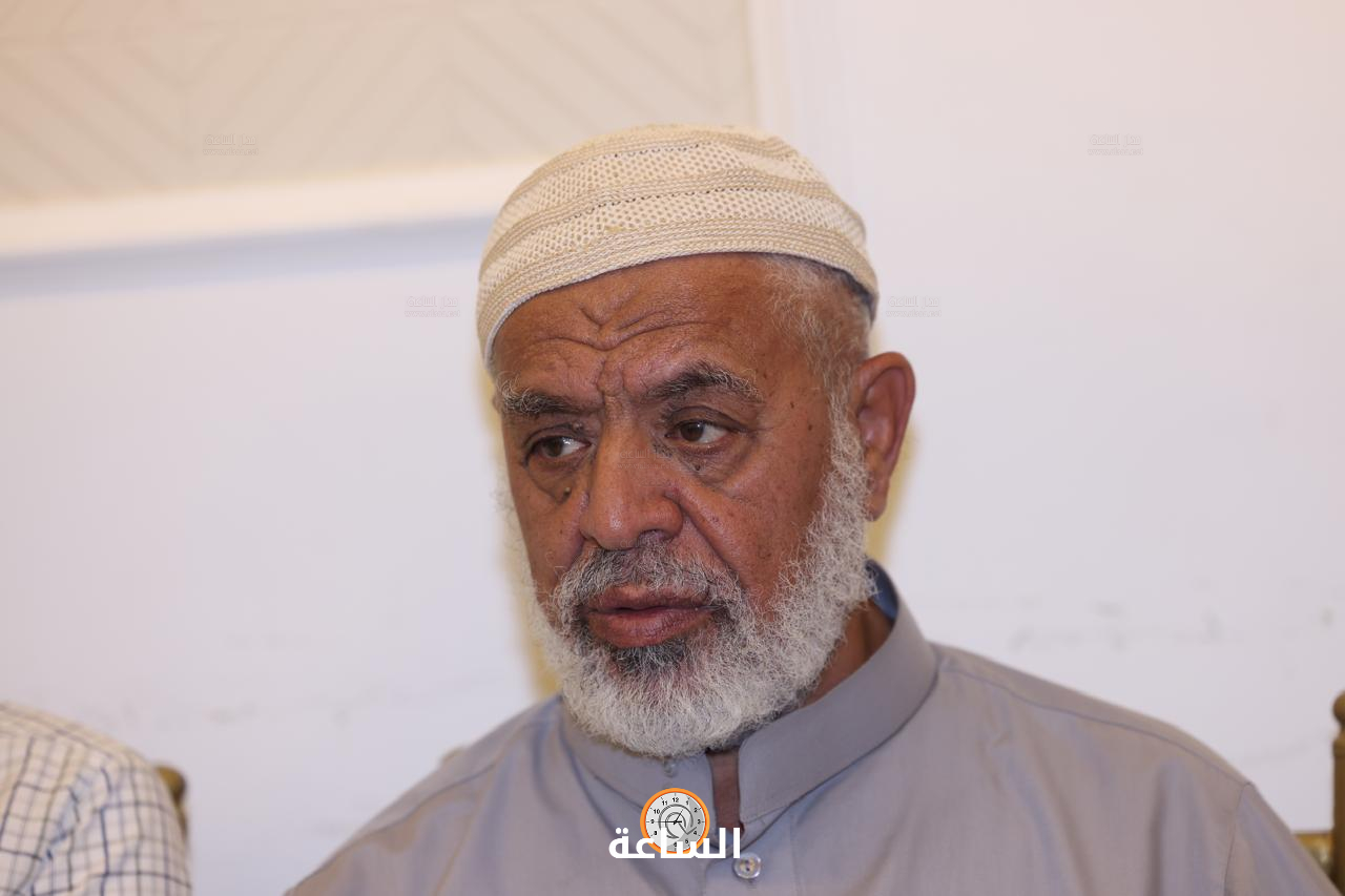 Madar Al-Saa Images 0.9644807463619265