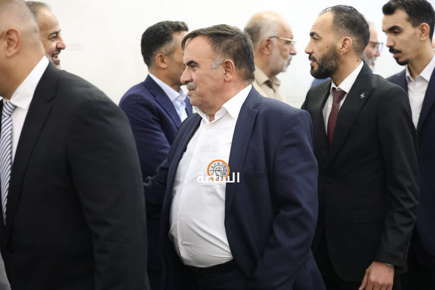 Madar Al-Saa Images 0.7166905421068316