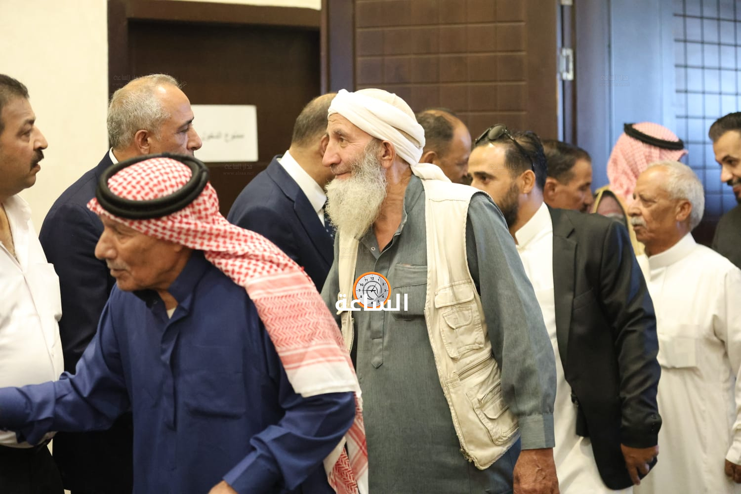 Madar Al-Saa Images 0.8614030324383986