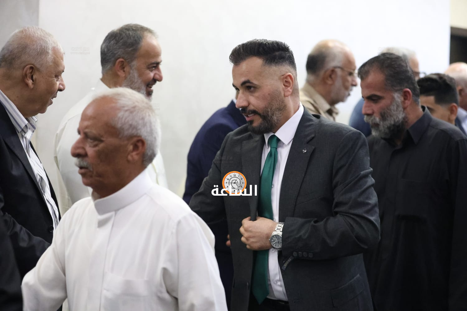 Madar Al-Saa Images 0.7808603630412273