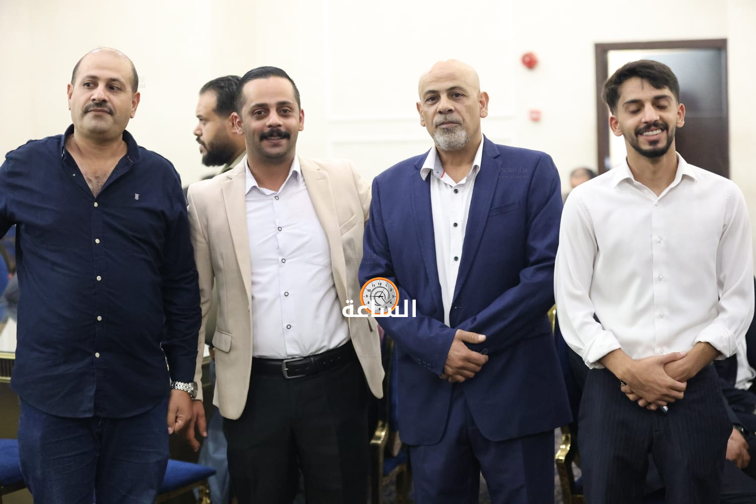 Madar Al-Saa Images 0.5602137304122489