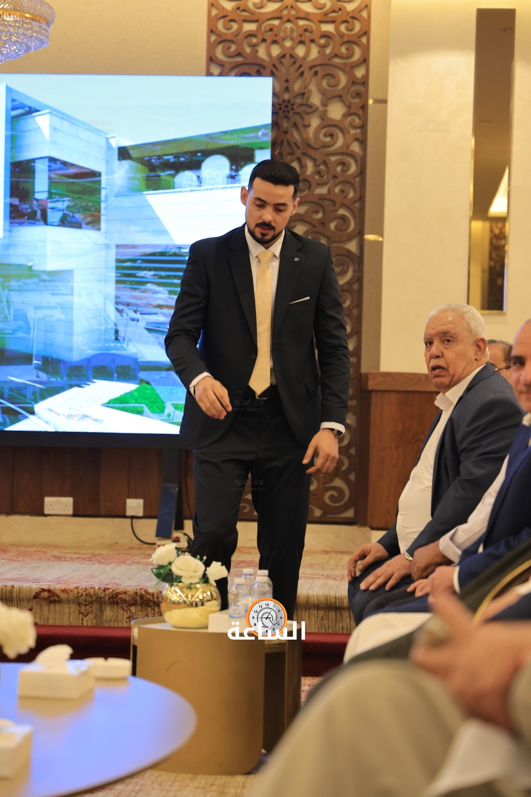 Madar Al-Saa Images 0.35152012788855447