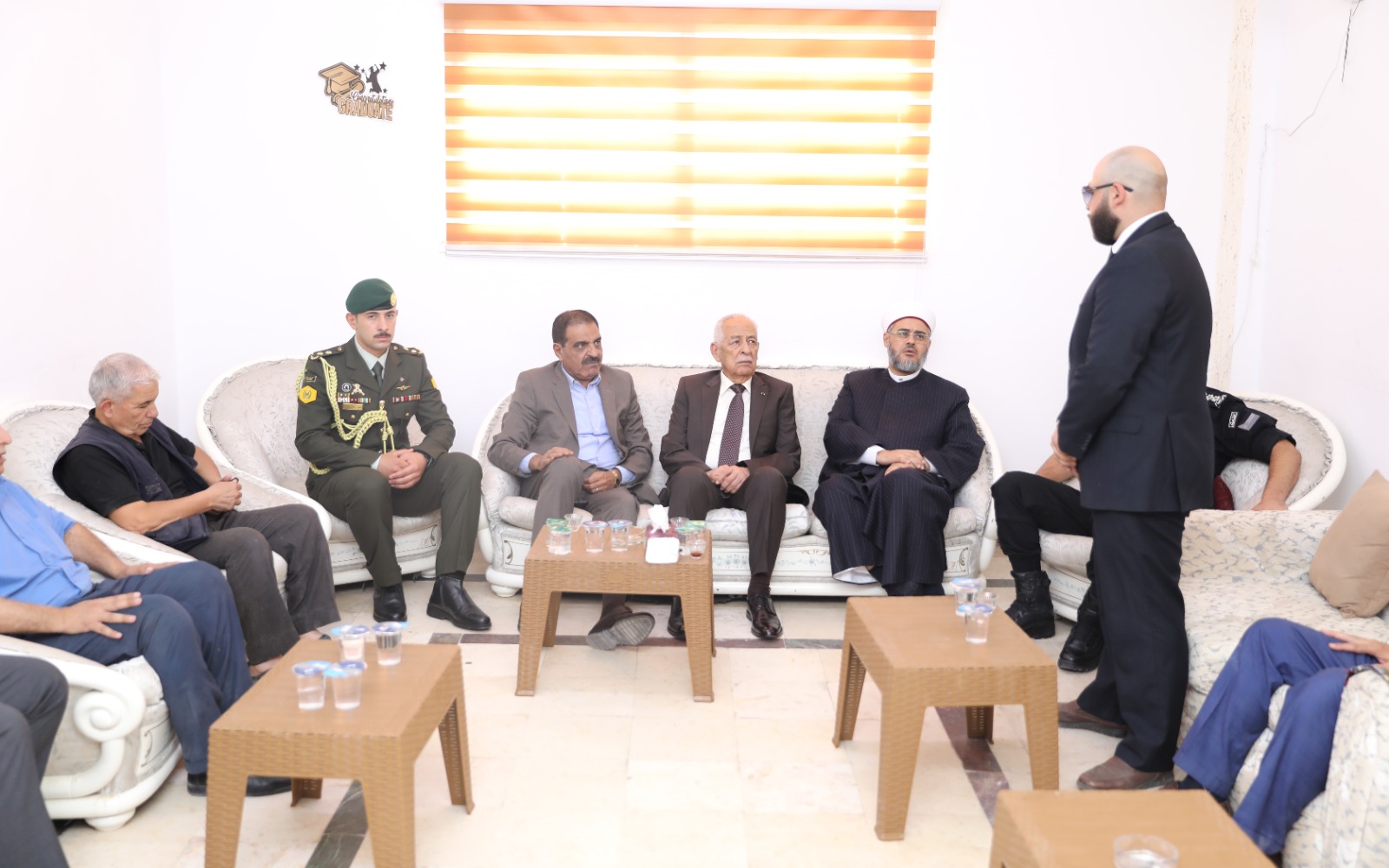 Madar Al-Saa Images 0.7765815068368258