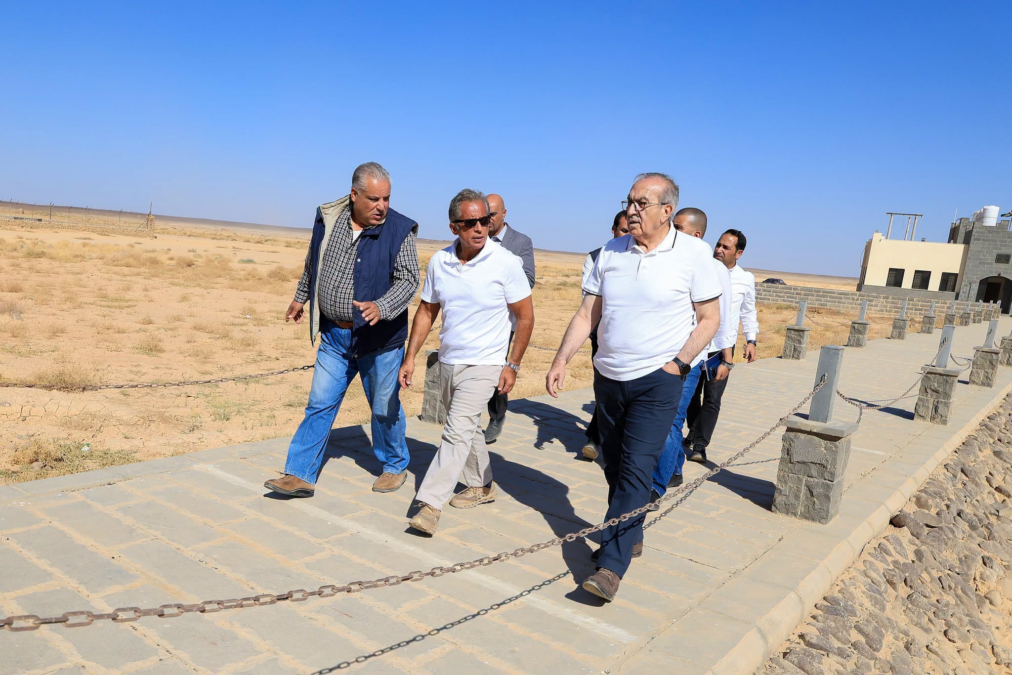Madar Al-Saa Images 0.6391803864657428