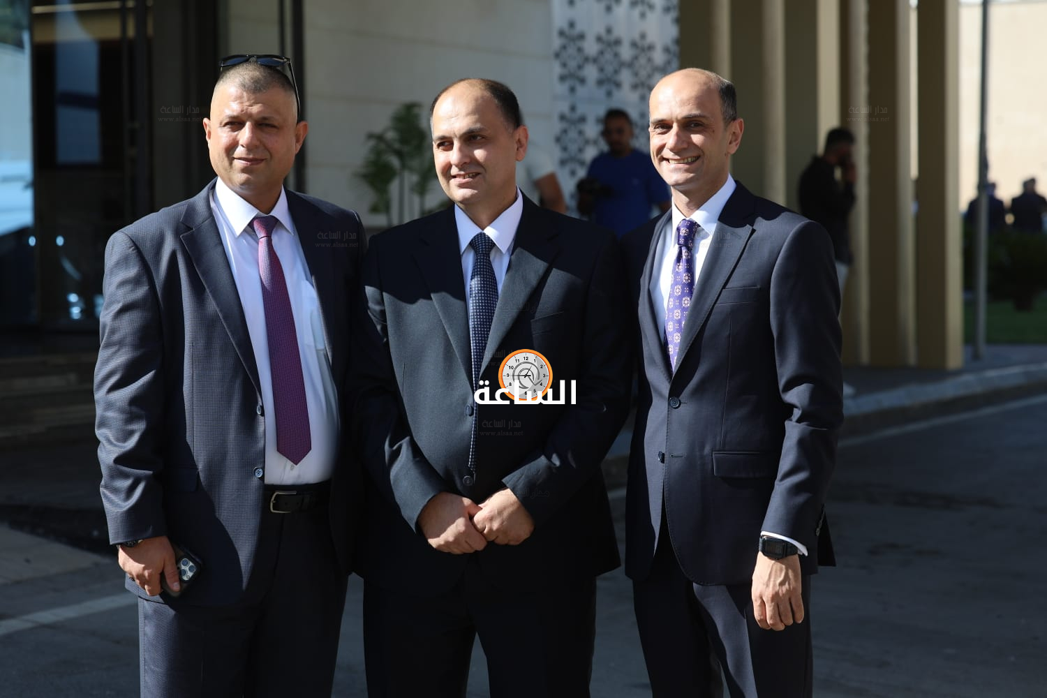 Madar Al-Saa Images 0.7279624271260382