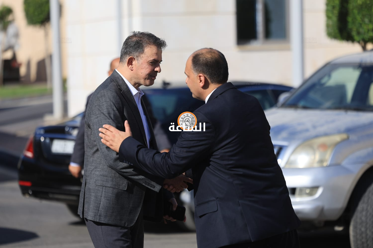 Madar Al-Saa Images 0.36495063064749