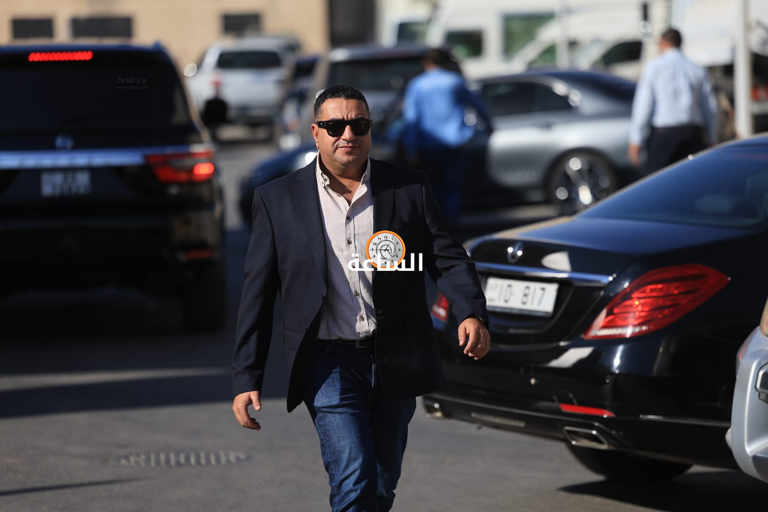 Madar Al-Saa Images 0.12264452530672532