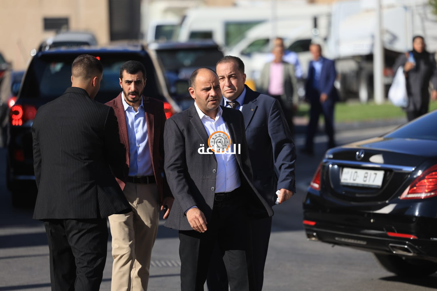 Madar Al-Saa Images 0.32343827259639224