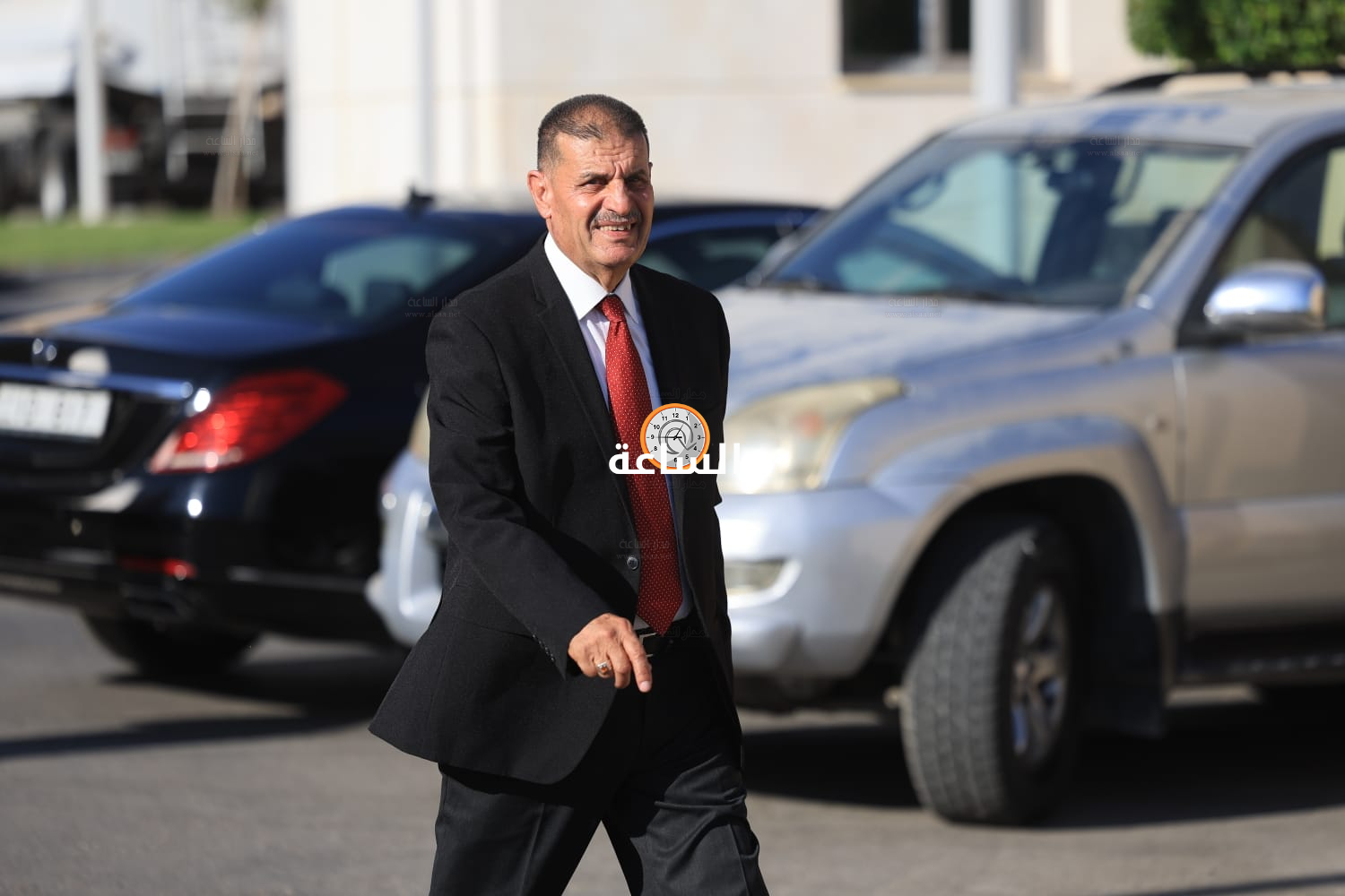 Madar Al-Saa Images 0.5815963770722342