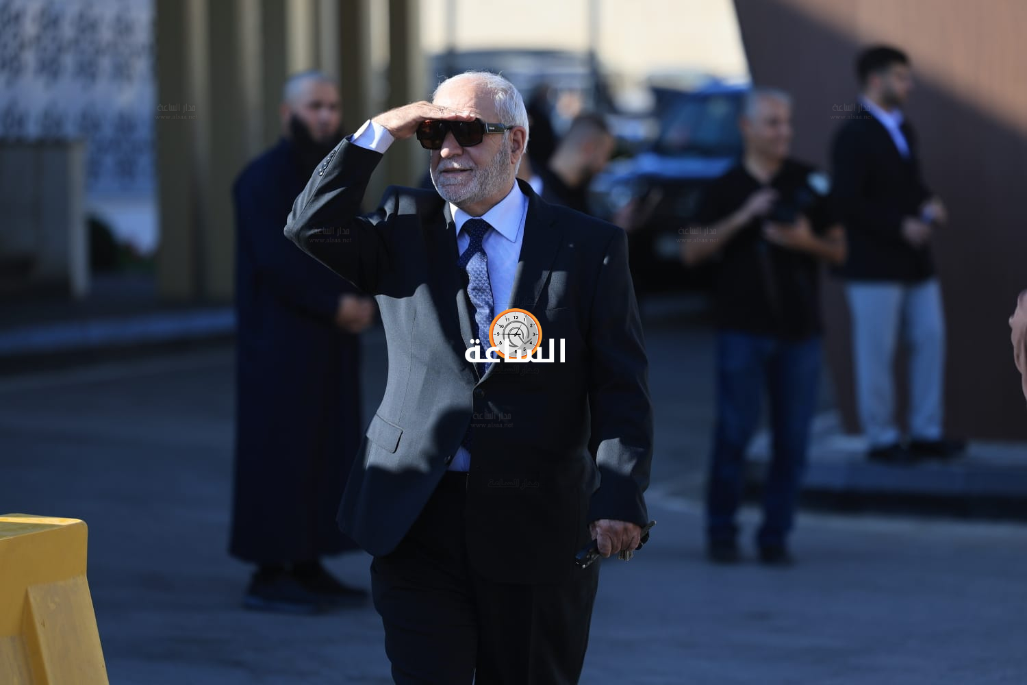 Madar Al-Saa Images 0.8014945042045019