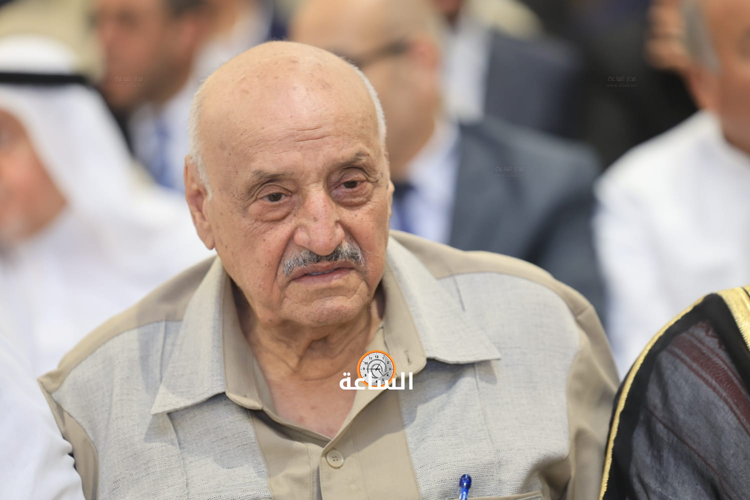 Madar Al-Saa Images 0.005163264109636634