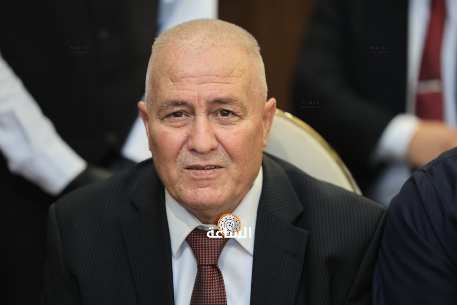 Madar Al-Saa Images 0.2402211456733402