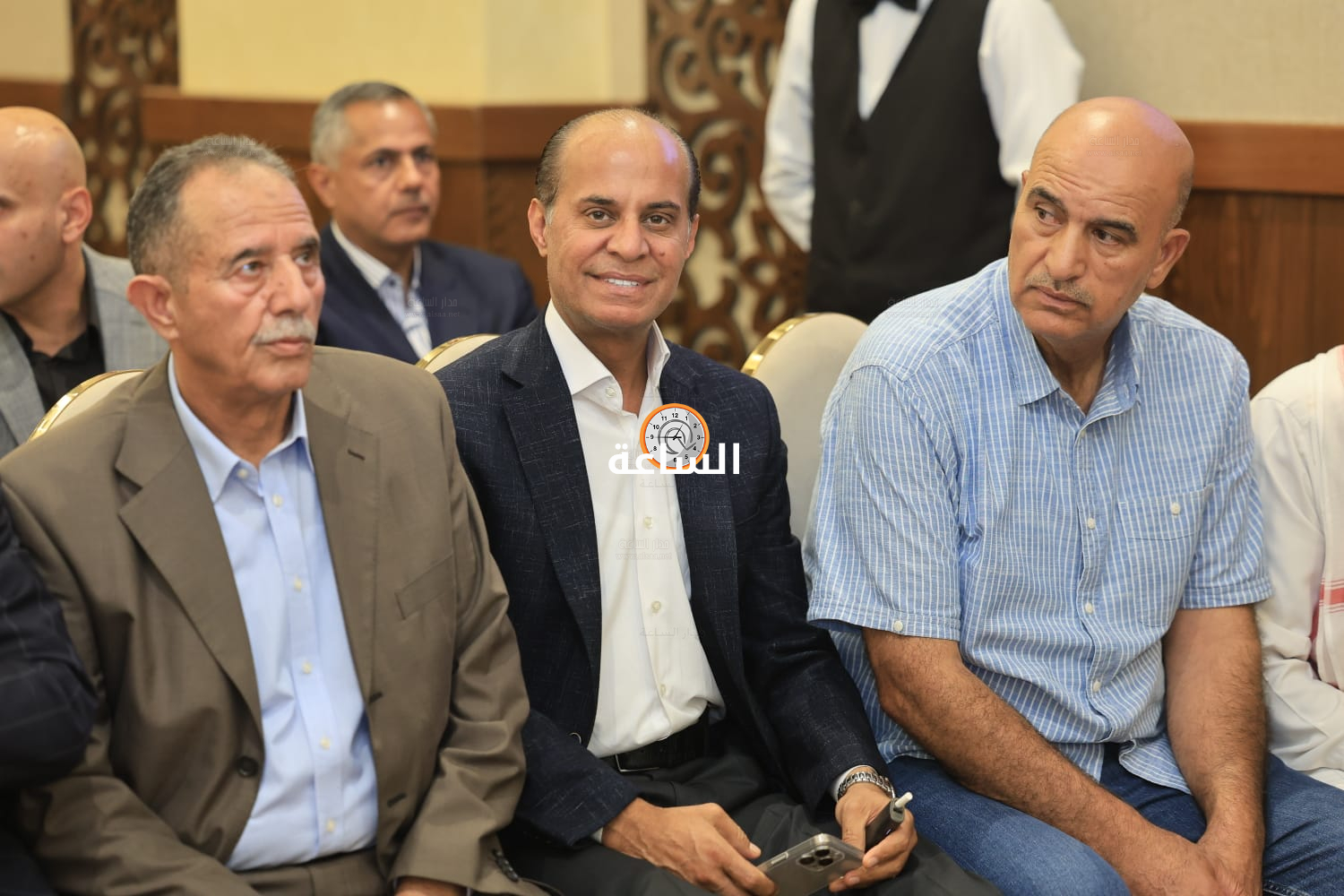 Madar Al-Saa Images 0.4447409863880891