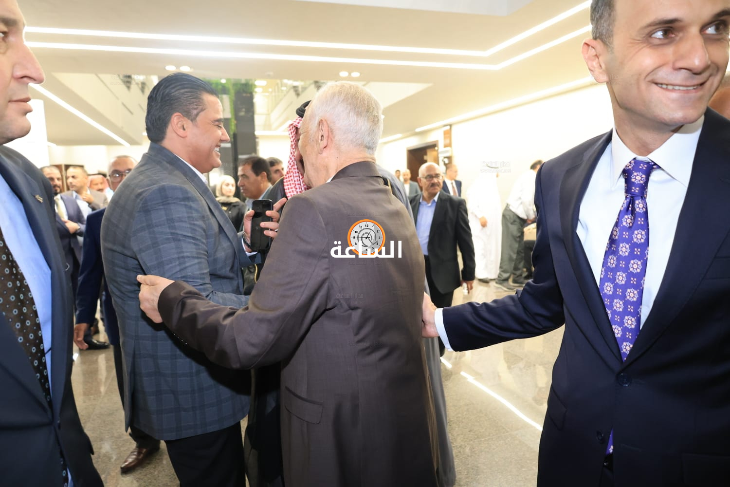 Madar Al-Saa Images 0.9031854172888519