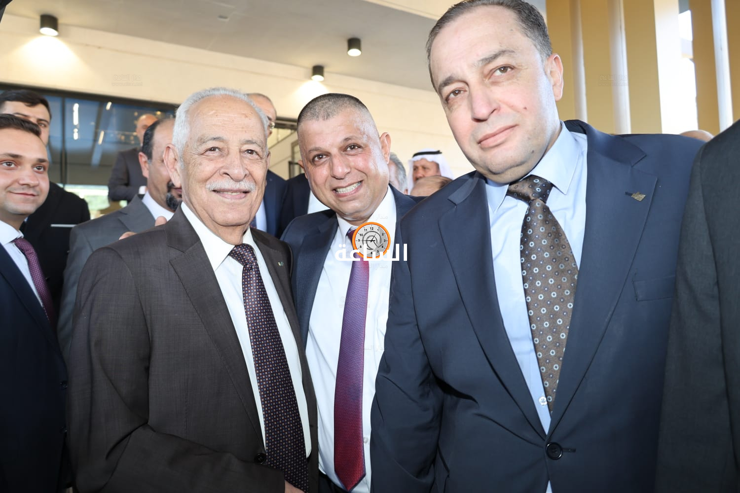 Madar Al-Saa Images 0.111752926620303