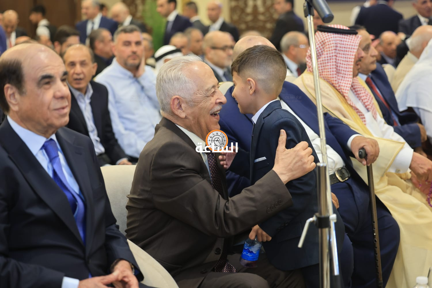 Madar Al-Saa Images 0.588098136521449