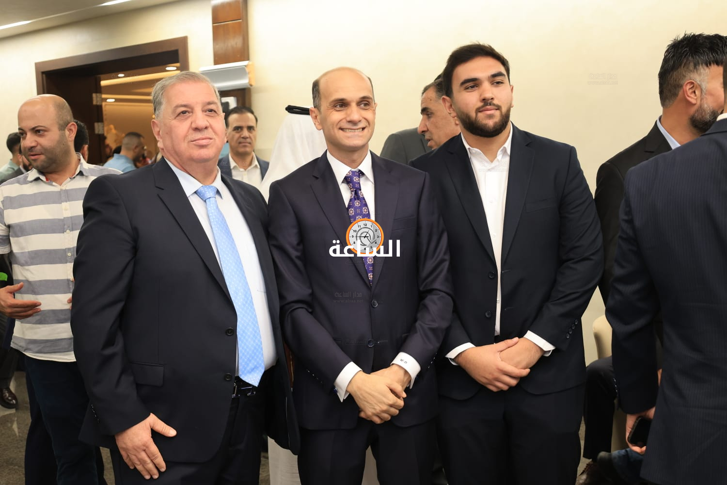 Madar Al-Saa Images 0.008539291591473375