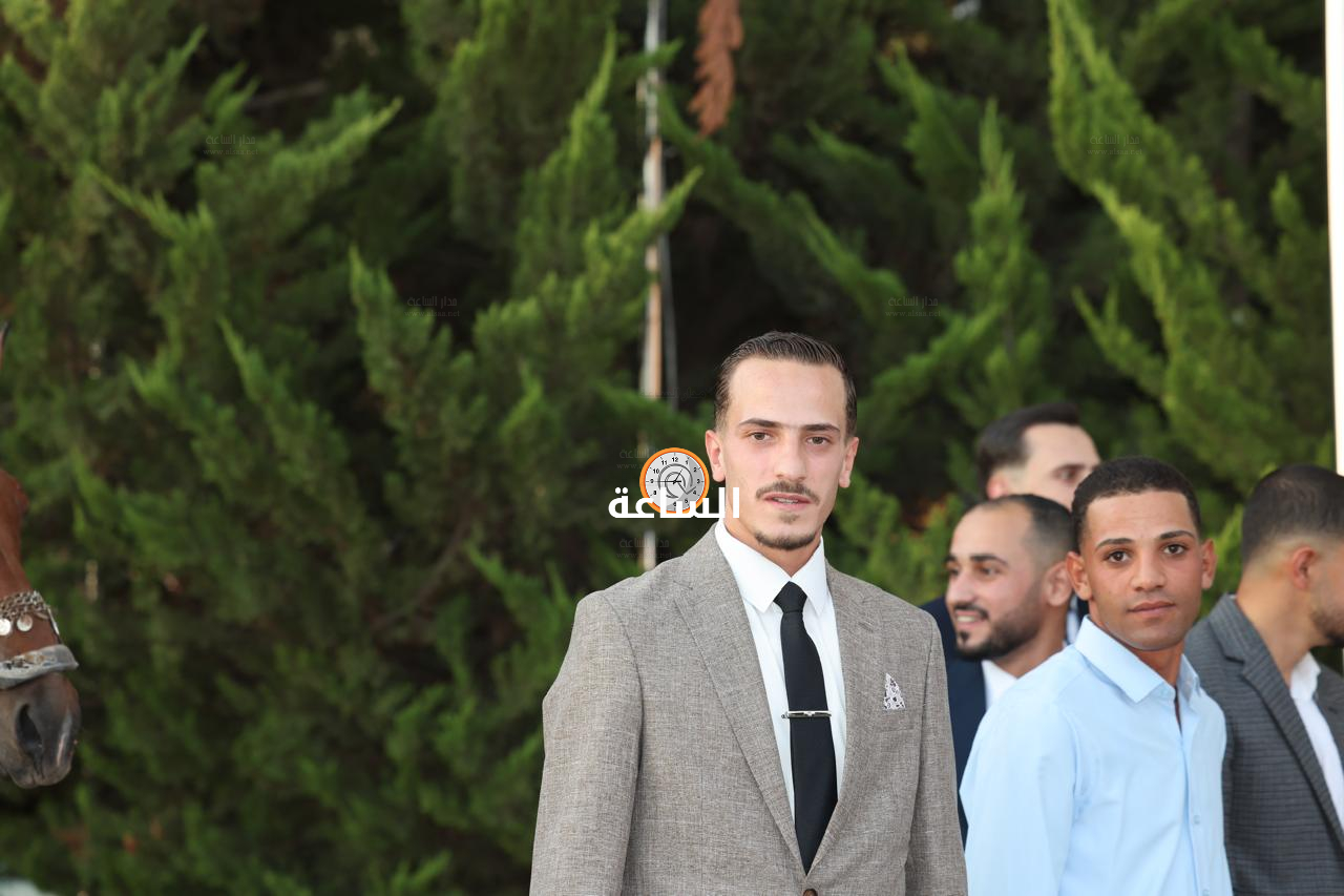 Madar Al-Saa Images 0.041106492196581135