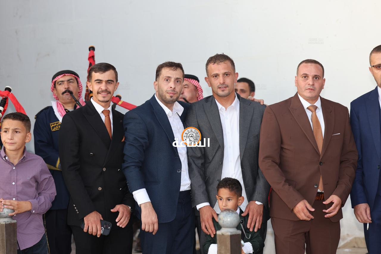 Madar Al-Saa Images 0.3398458150738499