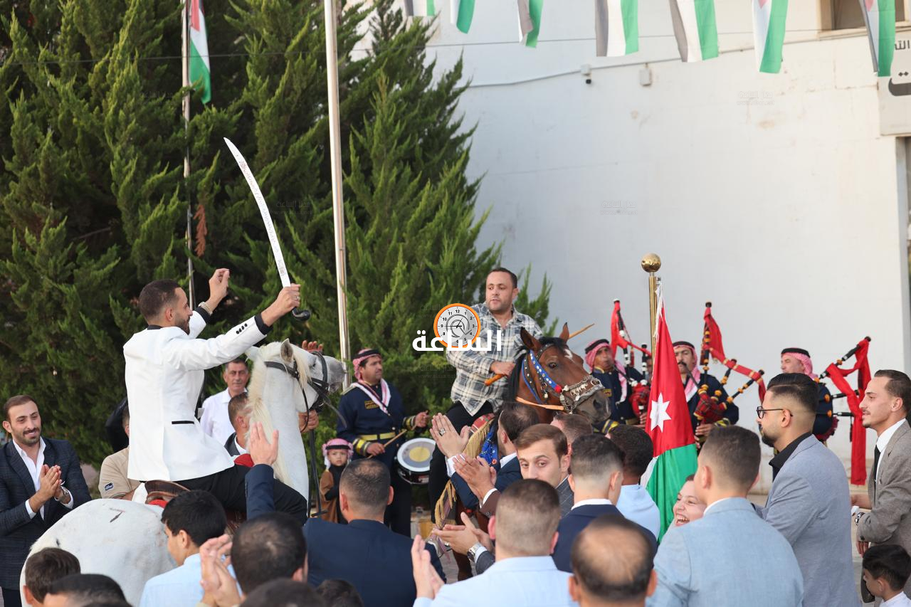 Madar Al-Saa Images 0.6592299352317925
