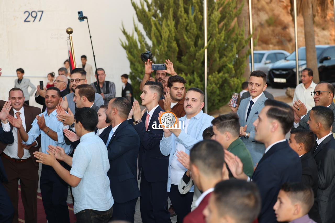 Madar Al-Saa Images 0.26352365330088545