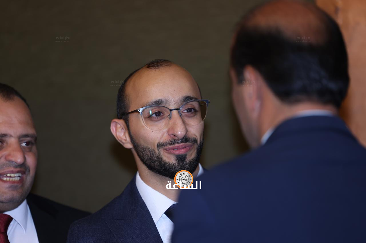 Madar Al-Saa Images 0.09459551343213679