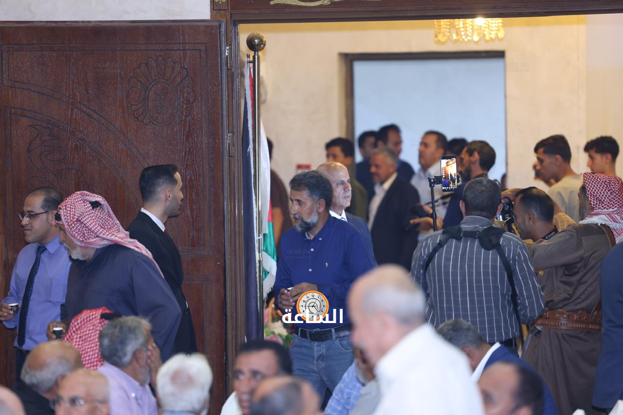 Madar Al-Saa Images 0.0009337868473391353