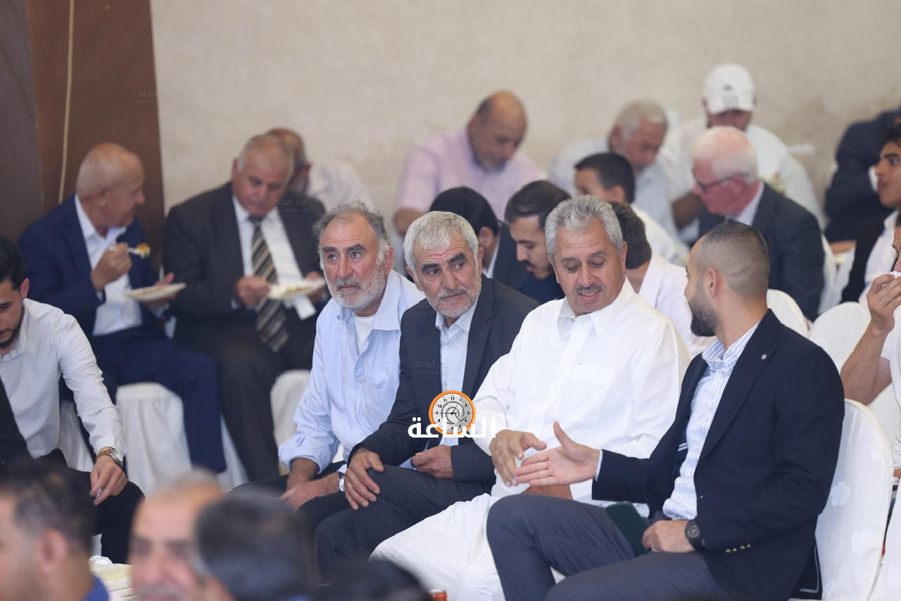 Madar Al-Saa Images 0.894912763851276