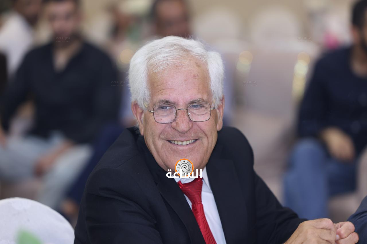 Madar Al-Saa Images 0.4257289249982603