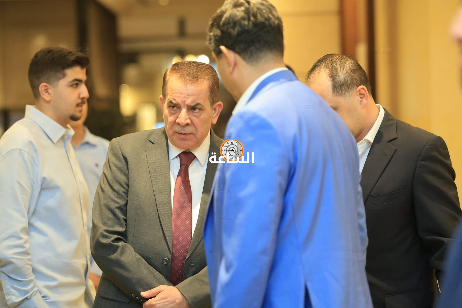 Madar Al-Saa Images 0.7374138426400728