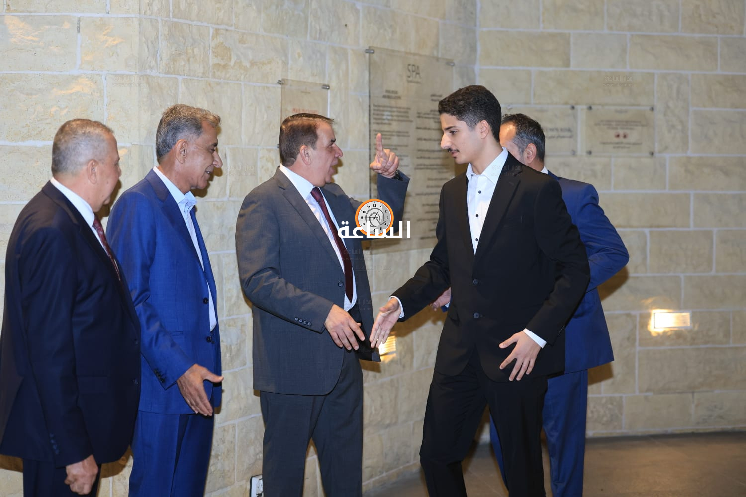 Madar Al-Saa Images 0.8500085657287001