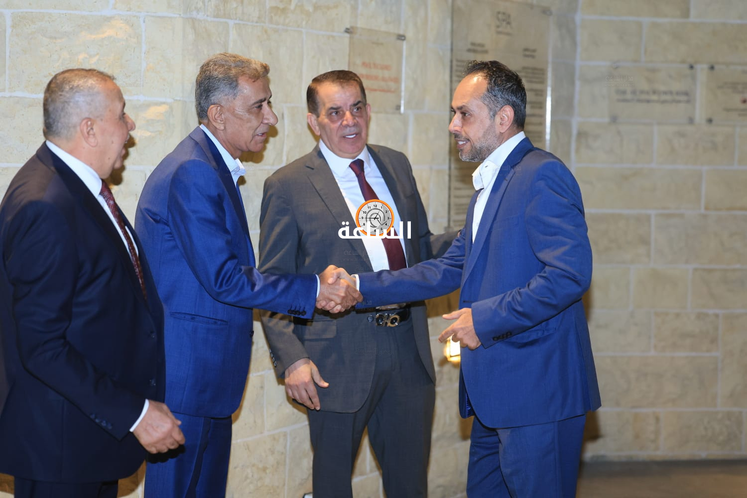 Madar Al-Saa Images 0.08321007071241293
