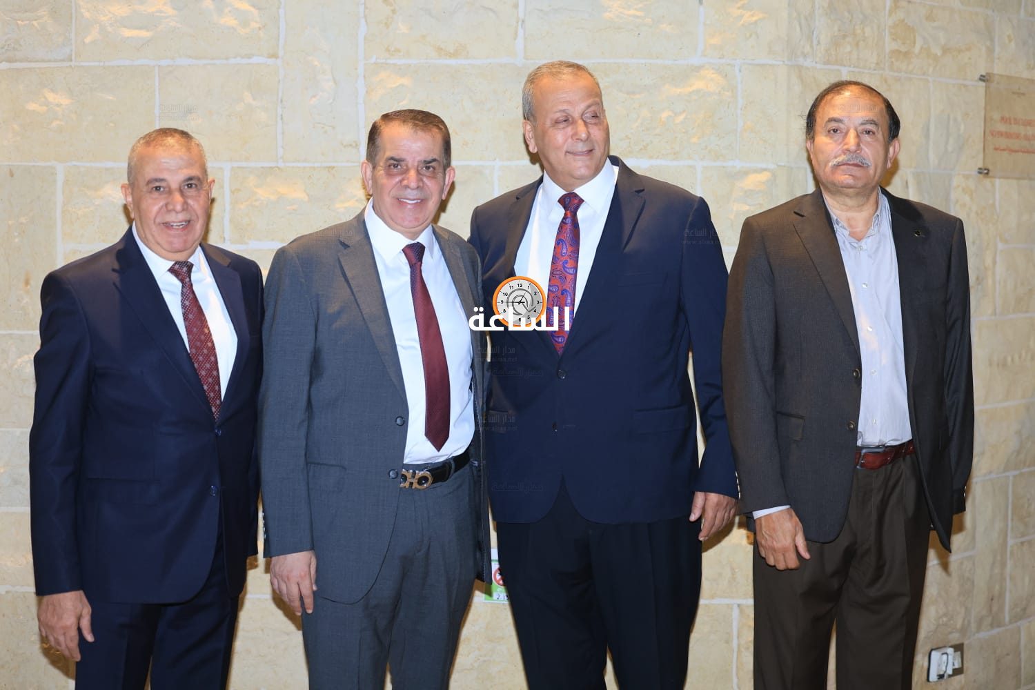 Madar Al-Saa Images 0.5731639761313541