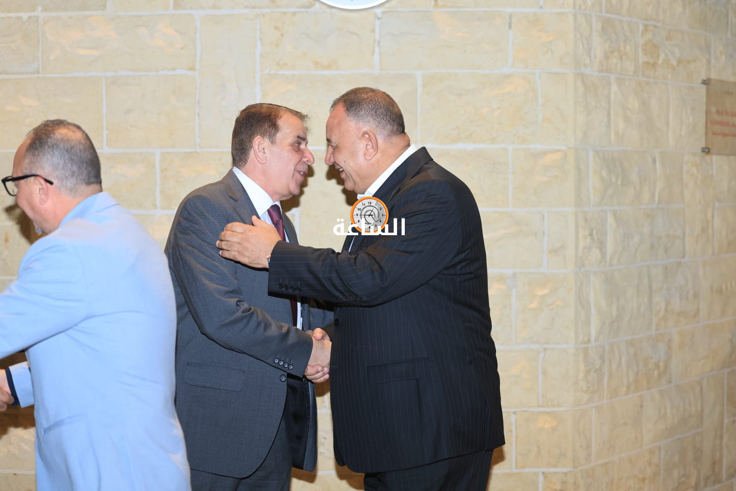 Madar Al-Saa Images 0.6497075761950908