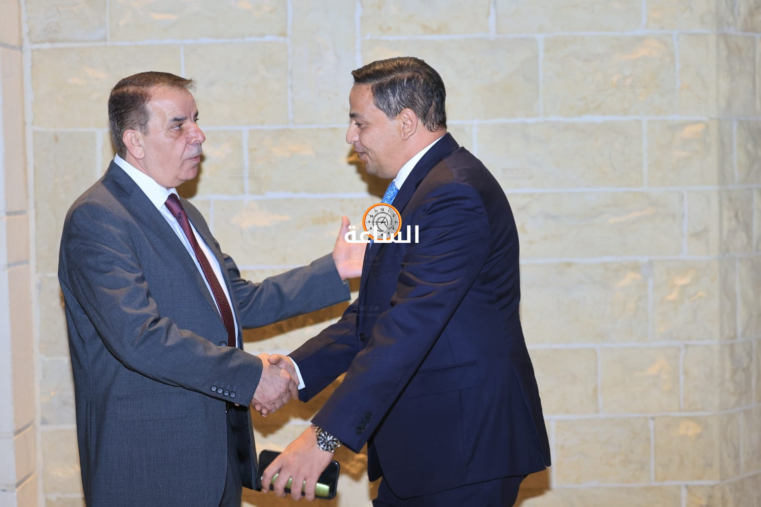 Madar Al-Saa Images 0.842532284605556