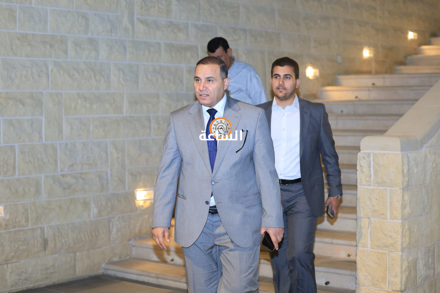 Madar Al-Saa Images 0.0943679333134656