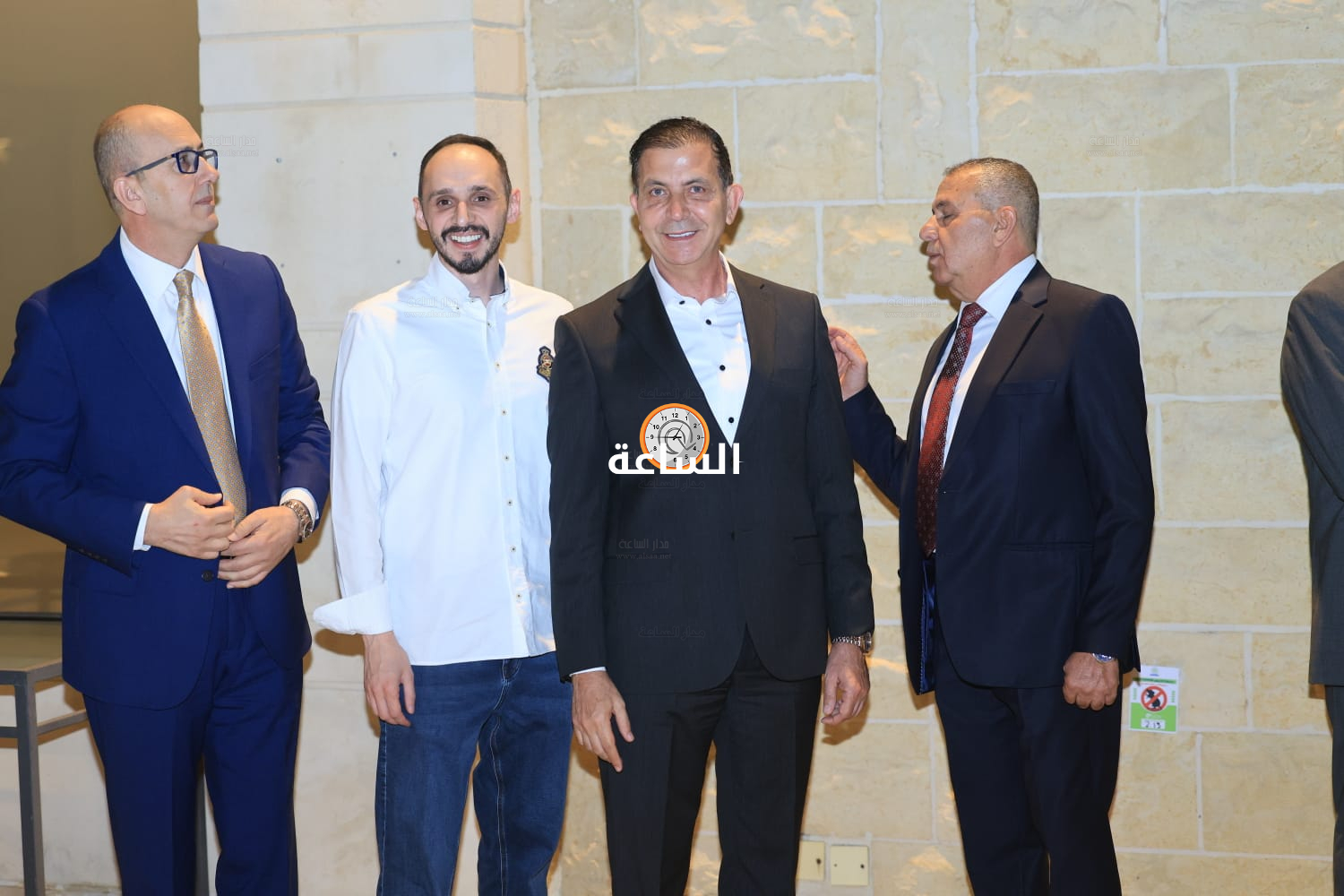 Madar Al-Saa Images 0.07725923567929605