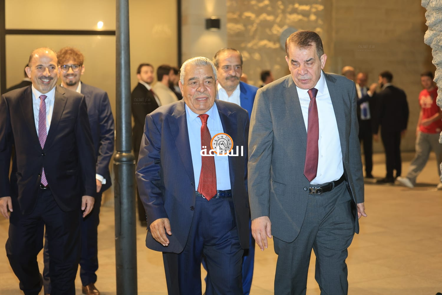 Madar Al-Saa Images 0.19222047388056374