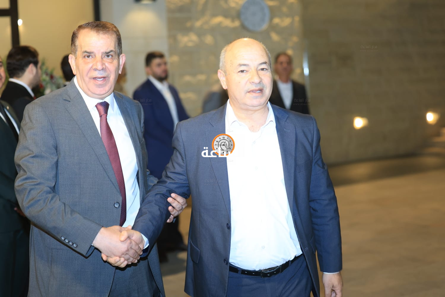 Madar Al-Saa Images 0.36507715476457436