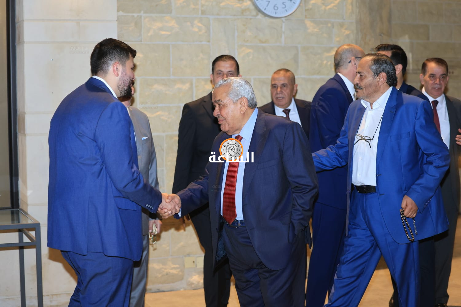 Madar Al-Saa Images 0.8804333756381545