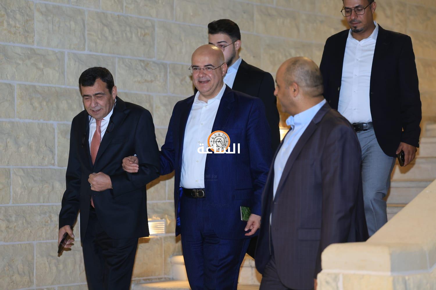 Madar Al-Saa Images 0.1802652917540234