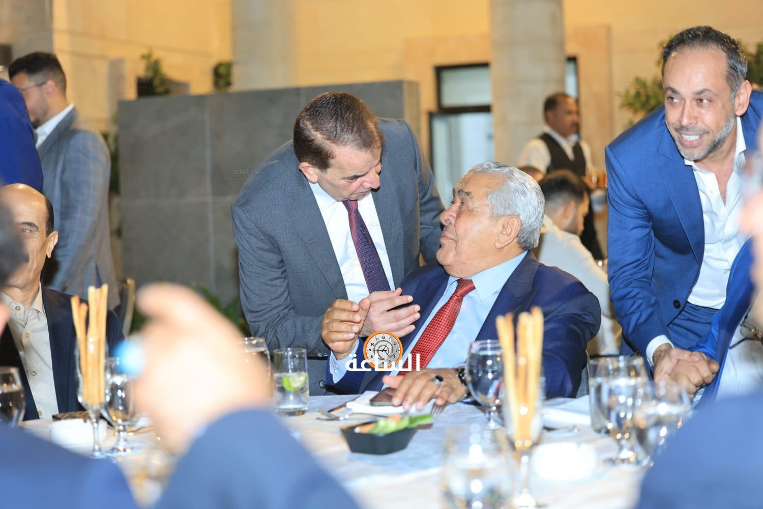 Madar Al-Saa Images 0.45054445058236514