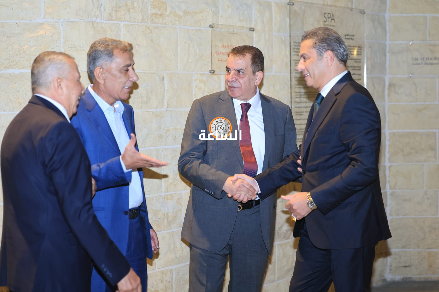 Madar Al-Saa Images 0.691213370233298