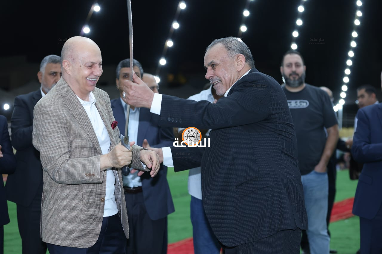 Madar Al-Saa Images 0.025208657361391773