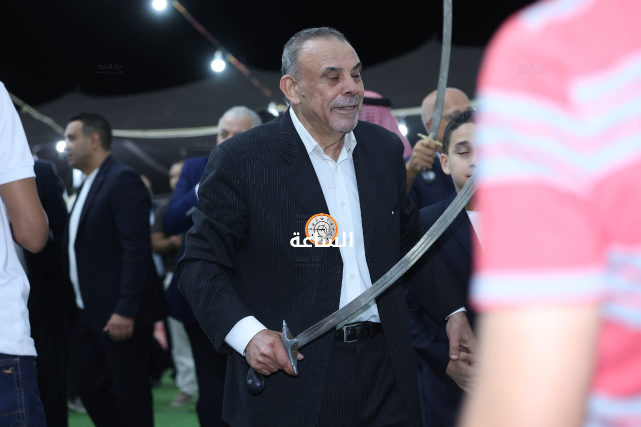 Madar Al-Saa Images 0.7584380858424419