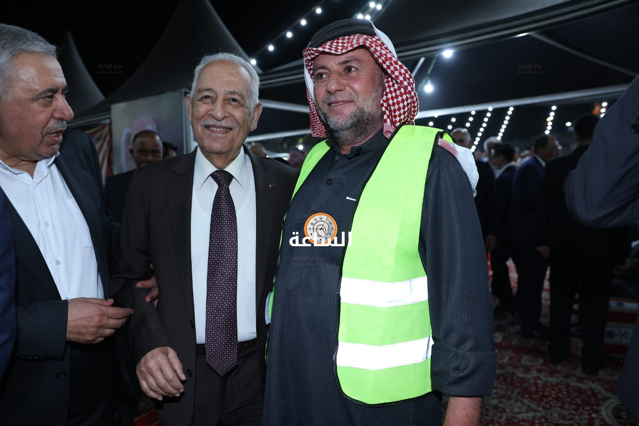 Madar Al-Saa Images 0.8916805296098086