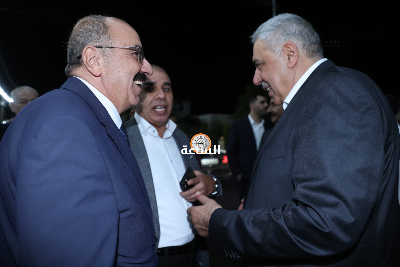 Madar Al-Saa Images 0.823621562444787