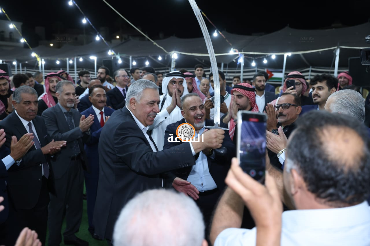 Madar Al-Saa Images 0.7935211063425393