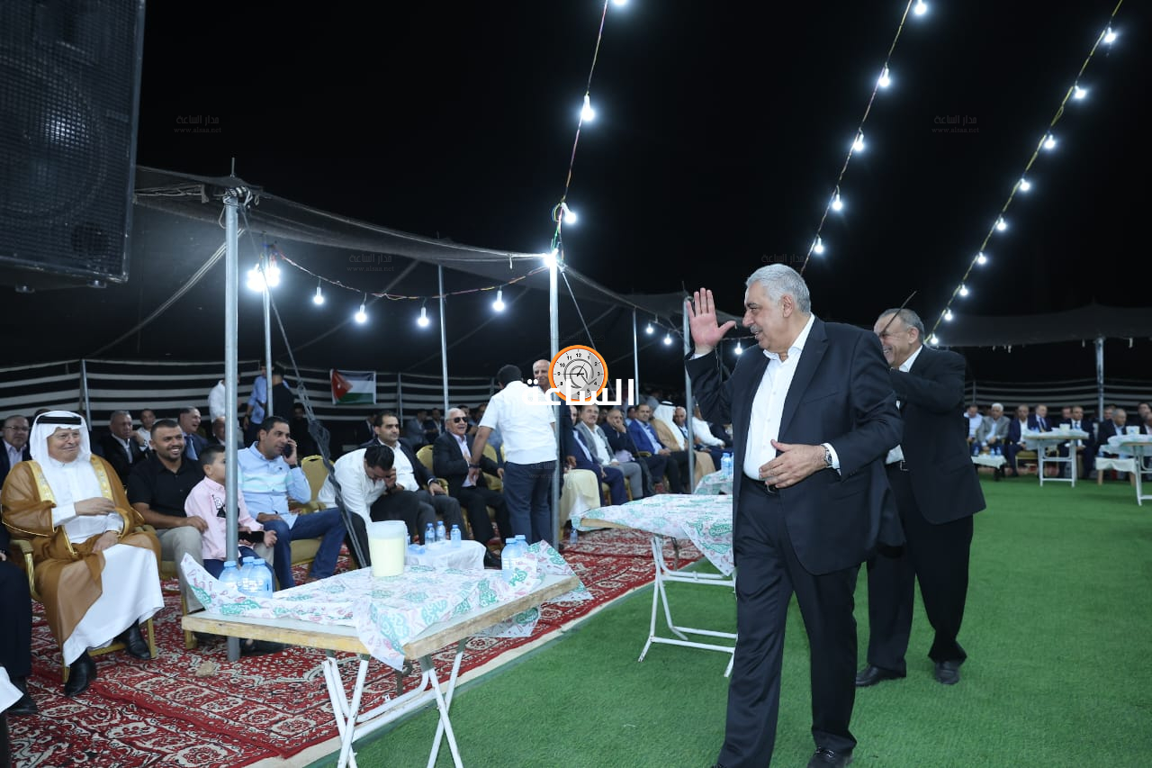 Madar Al-Saa Images 0.7402367849445656