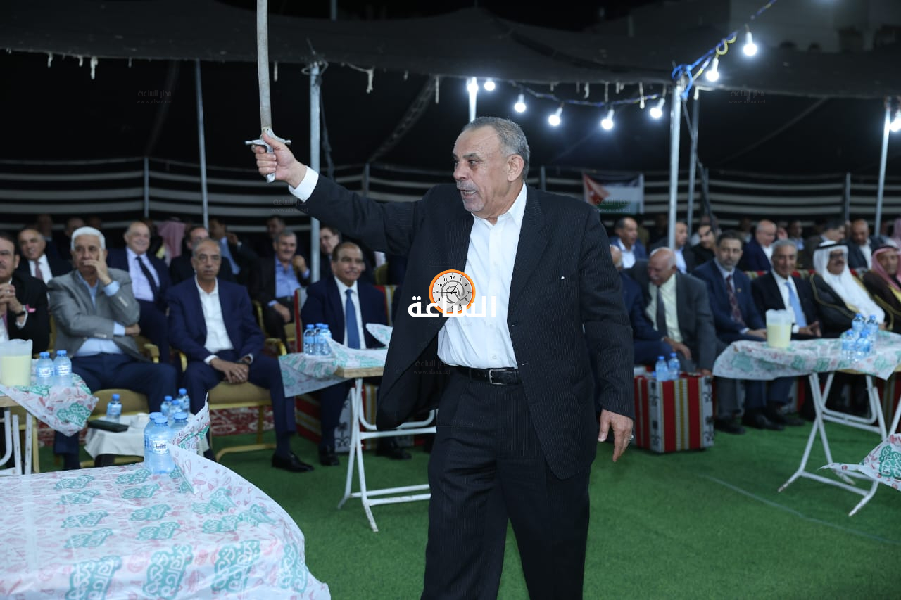 Madar Al-Saa Images 0.5668323656138134